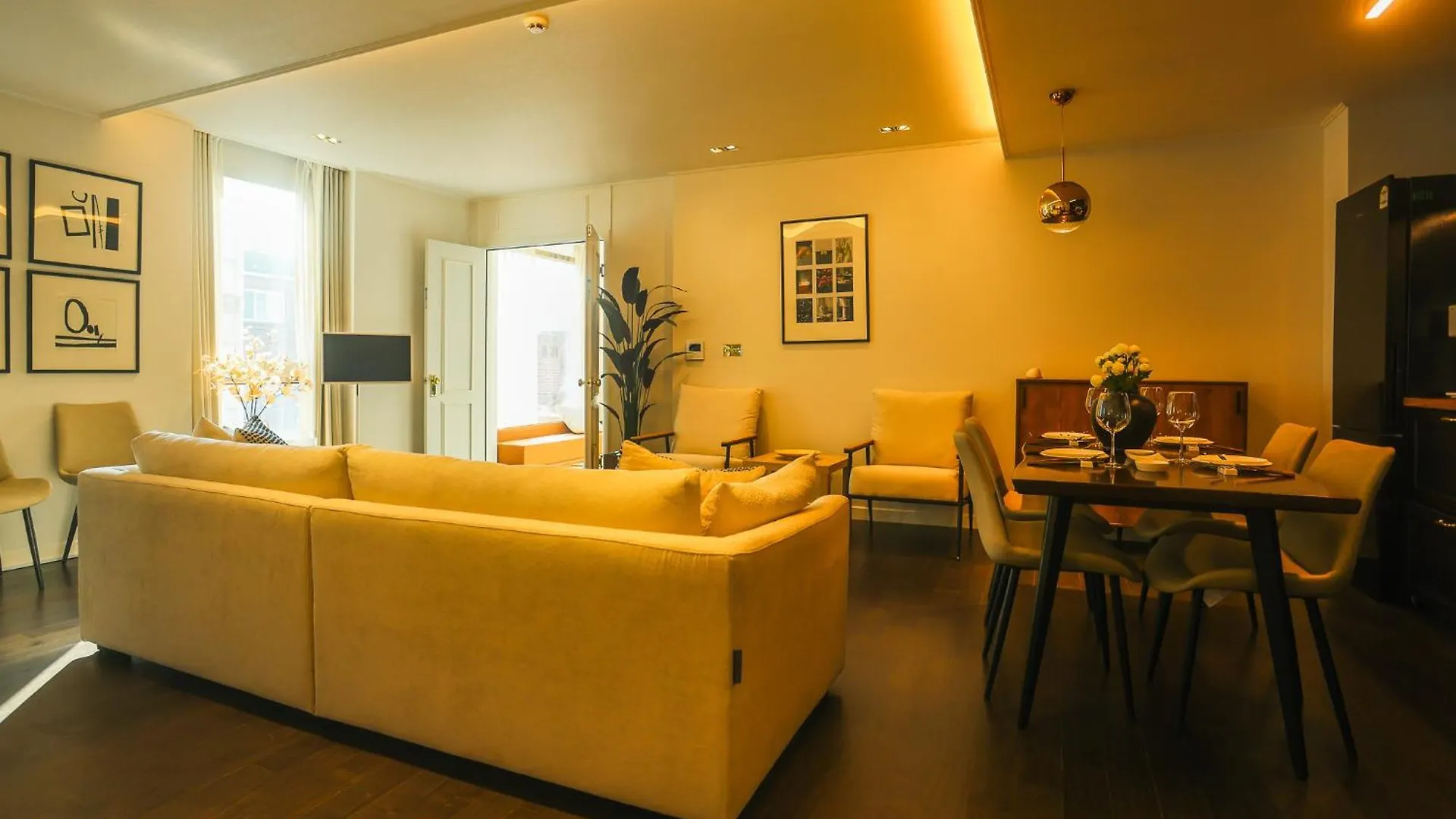 Villa Free Airport Pickup, Europe In Hongdae Seúl 0*,  Corea del Sur